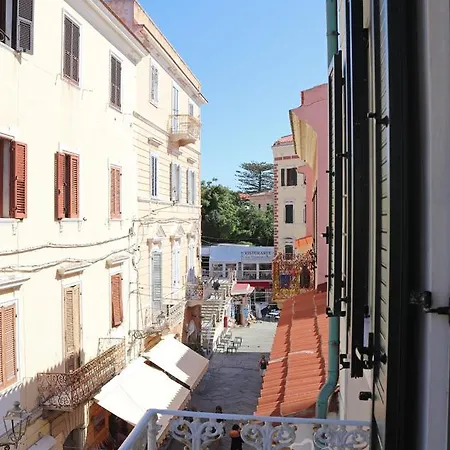 Murphy Holiday Home - Residenza Del Centro La Maddalena  Exterior photo